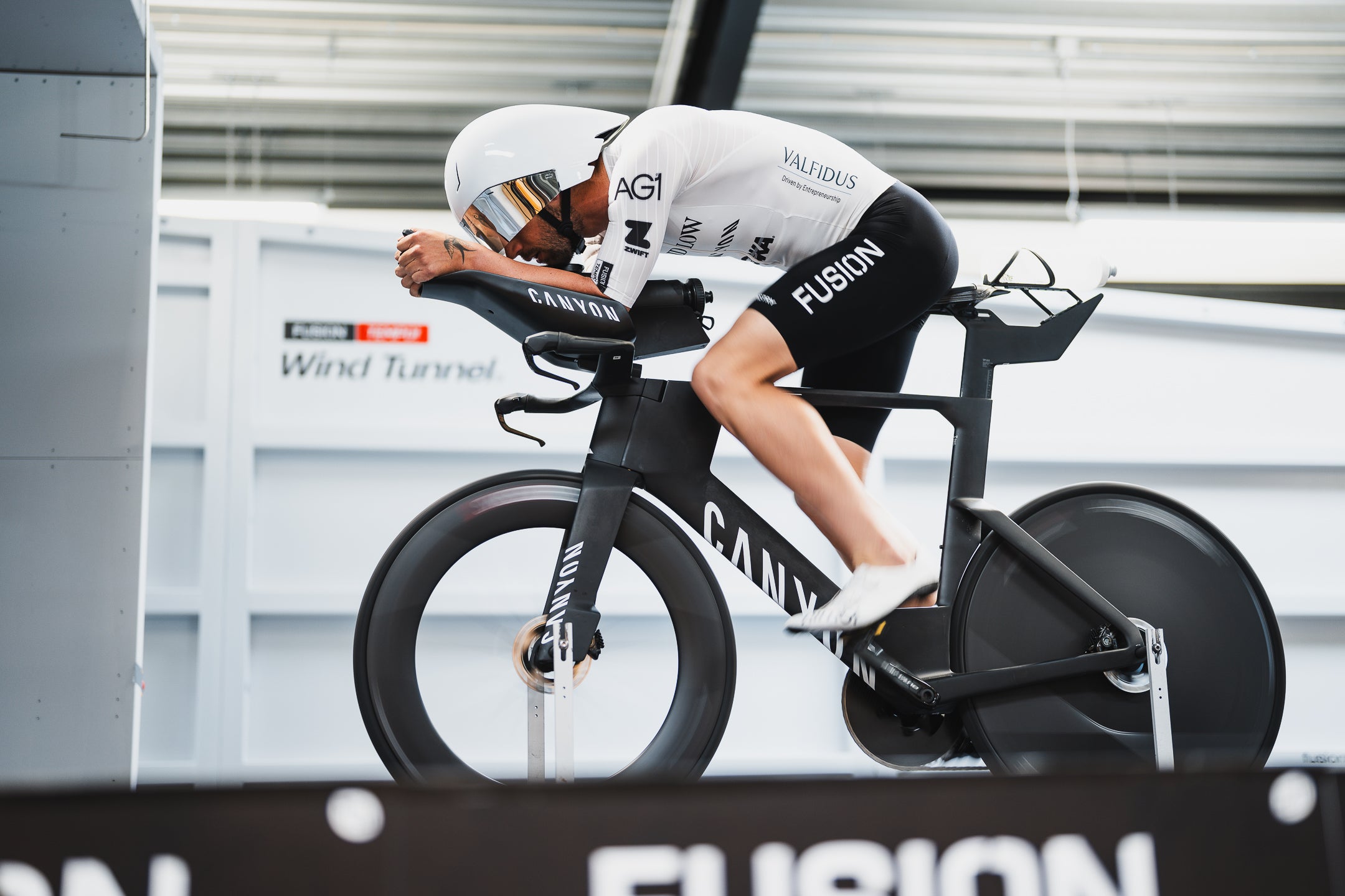 Deep dive: The new world record in full-distance triathlon